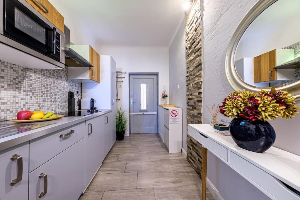 Astoria Apartment Budapest Esterno foto